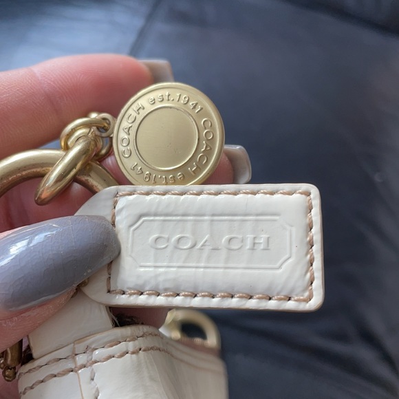 Authentic Coach Monogram Shoulder Bag - Picture 5 of 6